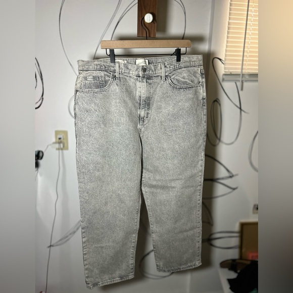 Universal Thread Vintage Straight Light Gray Womens Jeans Size 18, Like New - Picture 1 of 5